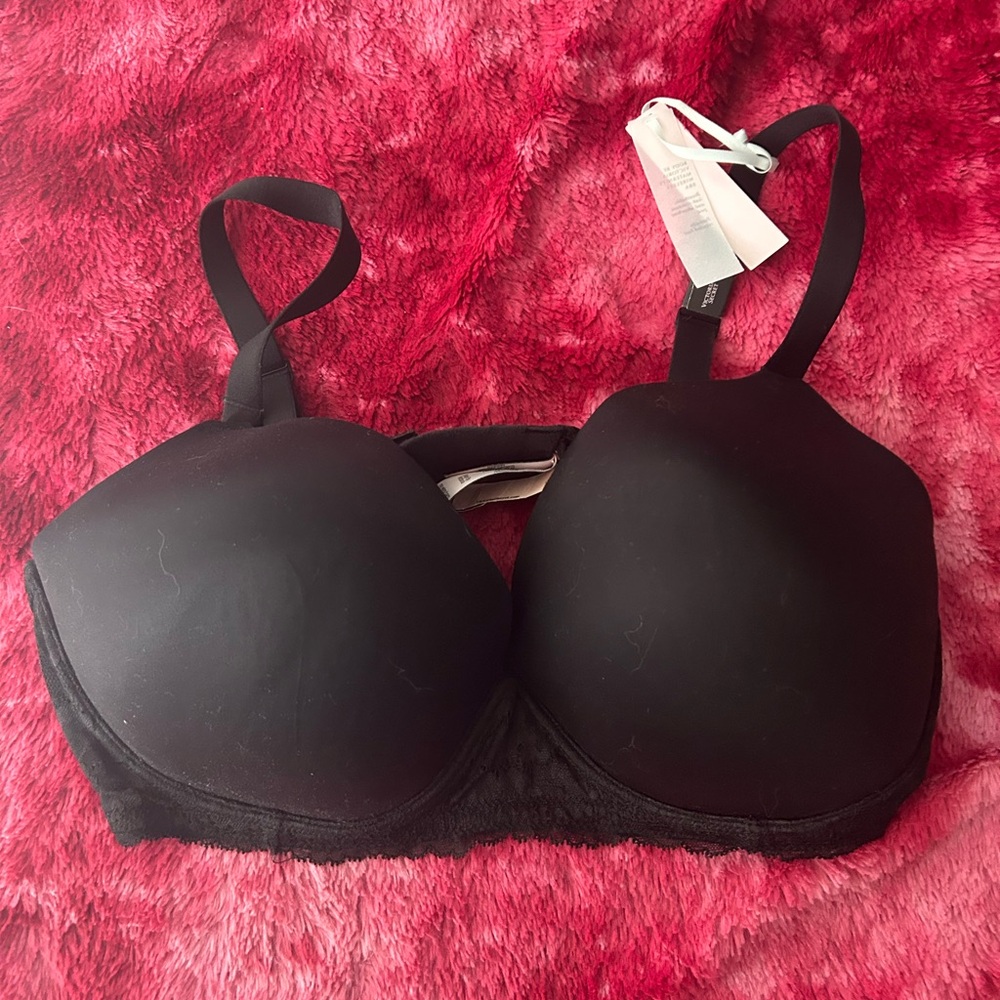 PINK Victoria's Secret Black Bra with Molded Cups